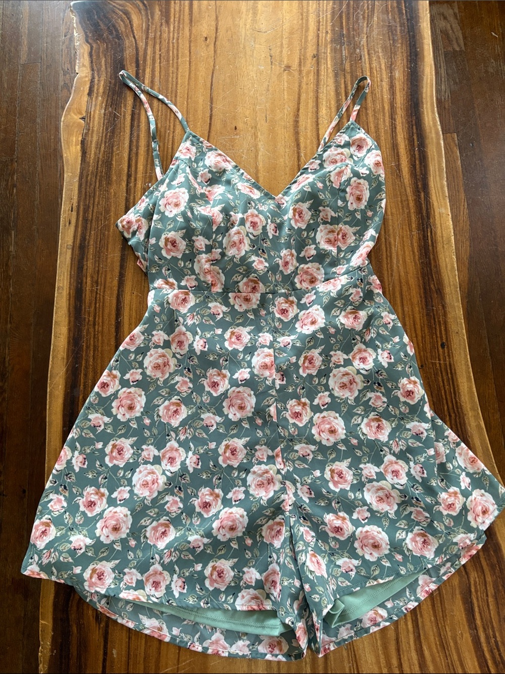 ROKOKO Flower print romper size medium